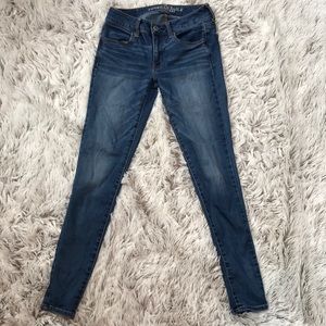 American Eagle Medium Washed Jegging Jeans